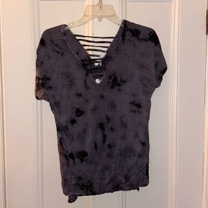 Olive + Oak black and gray tie dye t shirt